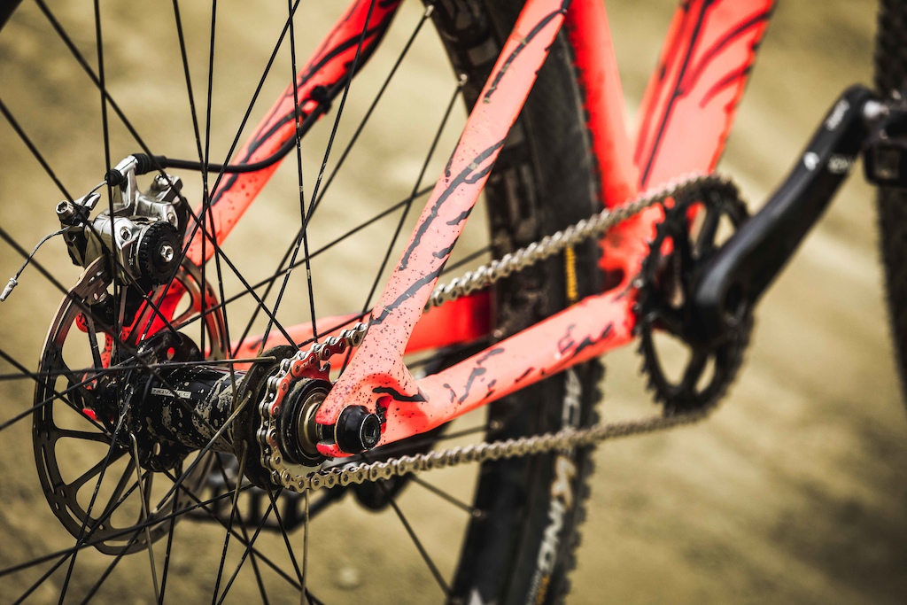 The components consist mostly of Sram, along with a Novatec rim and hub set up.