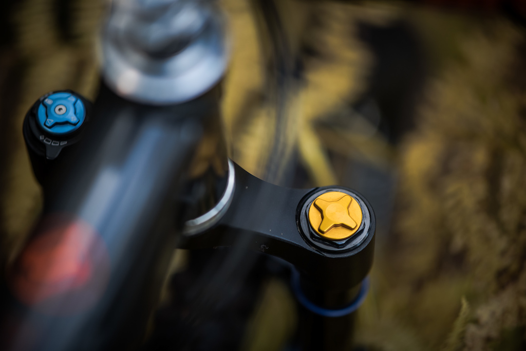 Ohlins Announces RXF36 Evo Fork Pinkbike