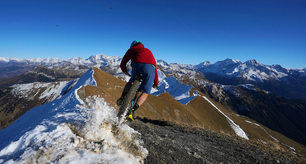 Photo Epic: Cosmic Fall - Tito Tomasi's Final Alpine Shreds of