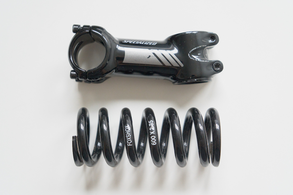 Specialized Enduro Expert EVO
Extrea spring and Specialized stem
