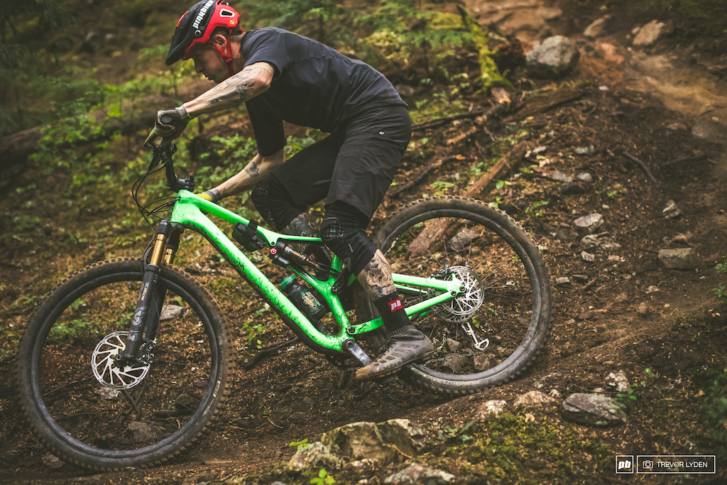 Specialized S-Works Stumpjumper 29 review test Photo by Trevor Lyden