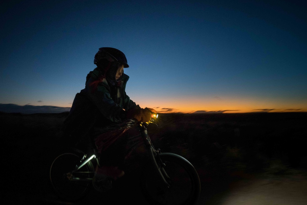 Cold night ride on the plateau.