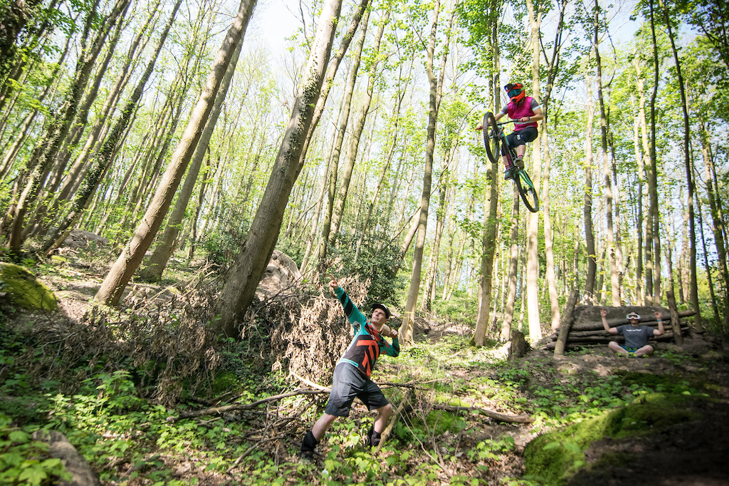 Jumping over Ellie &amp; Dave on the 50fter.
Thanks to Maria Munro for the photo.