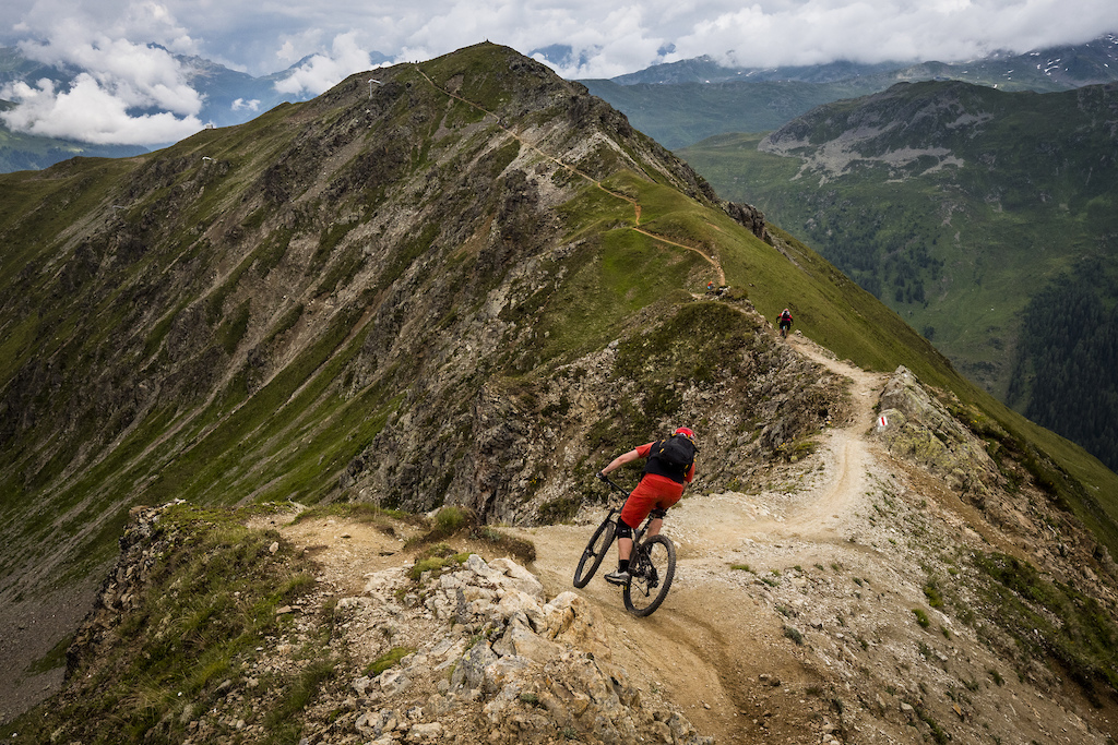 Davos-LKlosters boasts 700 Km of marked trails to ride. Anthony and Denny like living here.
