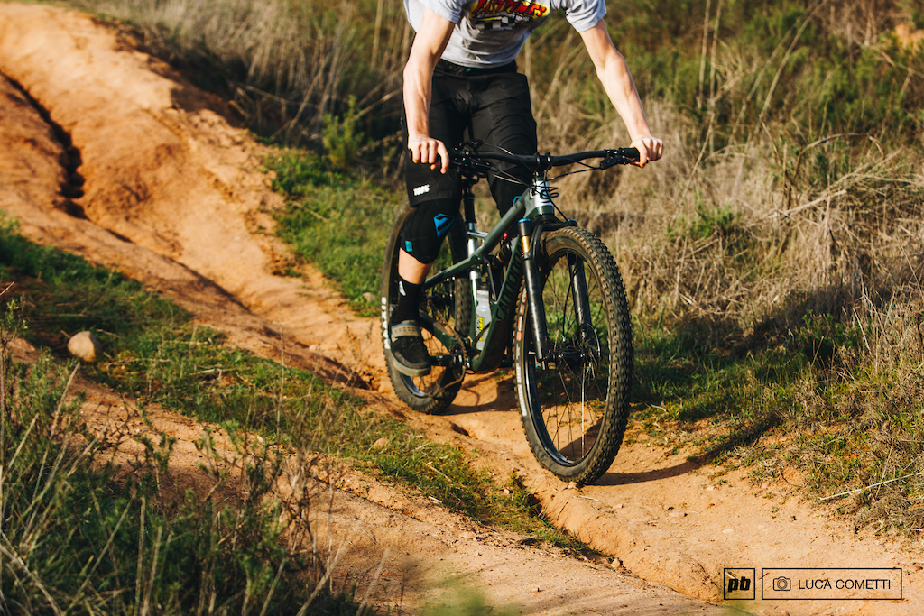 Review: 2019 Cannondale Jekyll 29-1 - Pinkbike