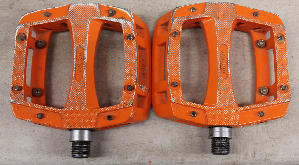 Orange Wellgo Flat Metal Pedals, decent condition - $15