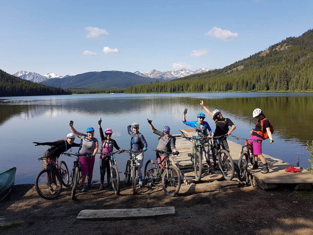 Super fun crew stoked after a wicked day of riding up to Spruce Lake from Warner Lake. Sweet Skills Chilcotins Camps 2018.