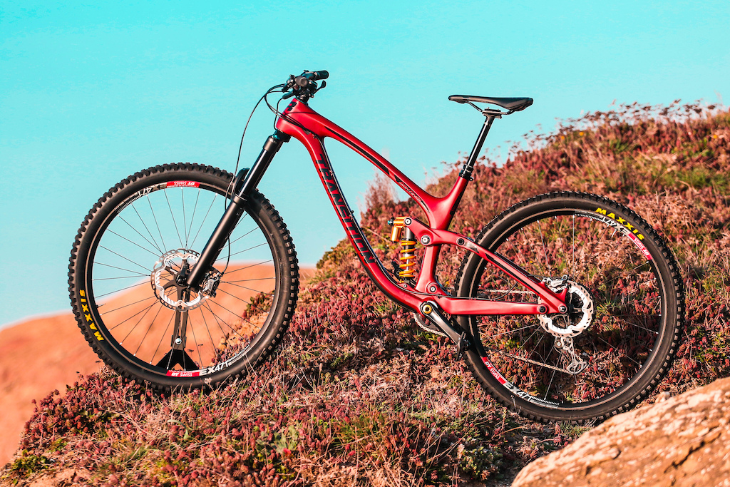 Sunset session for transition bikes with legendary rider Emanuel Pombo