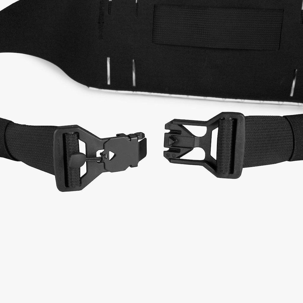 Mission Workshop Releases Upgraded Axis: VX Waist Pack