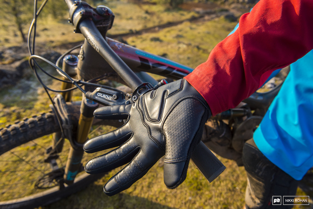 Pinkbike Winter Glove Review 2019 on Syncline