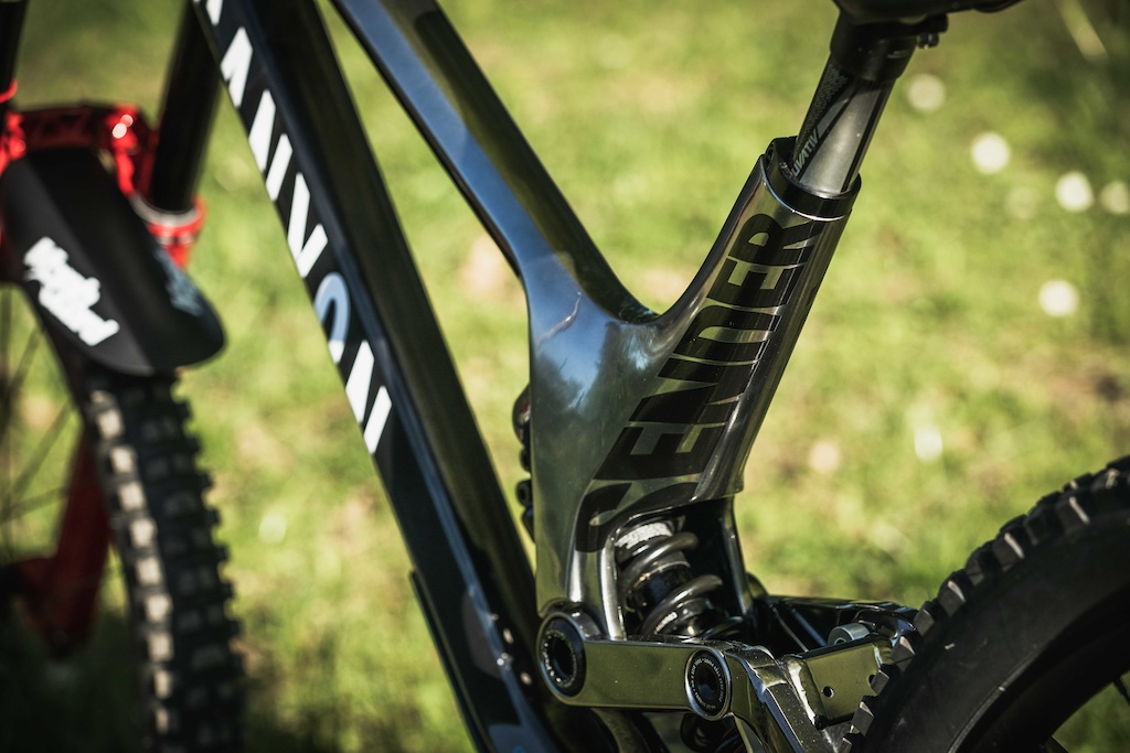 Bike Check: Magnus Manson's 29er Chrome Canyon Sender - Pinkbike
