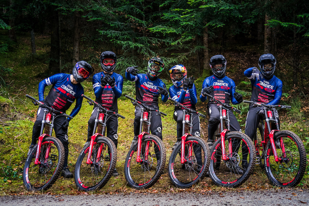 2019 Commencal Vallnord Team