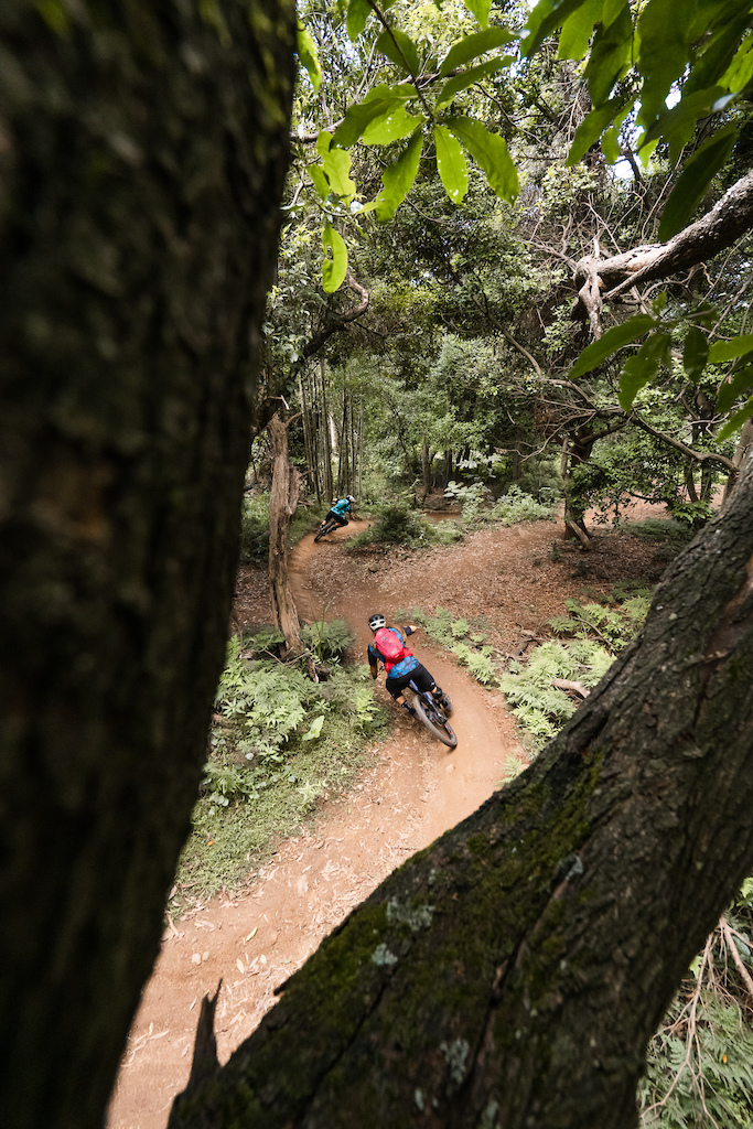 bit.ly/OspreyMTBRange to find the perfect MTB pack for your next day on the trails