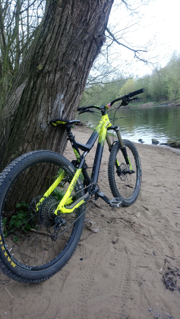Commencal meta am v4