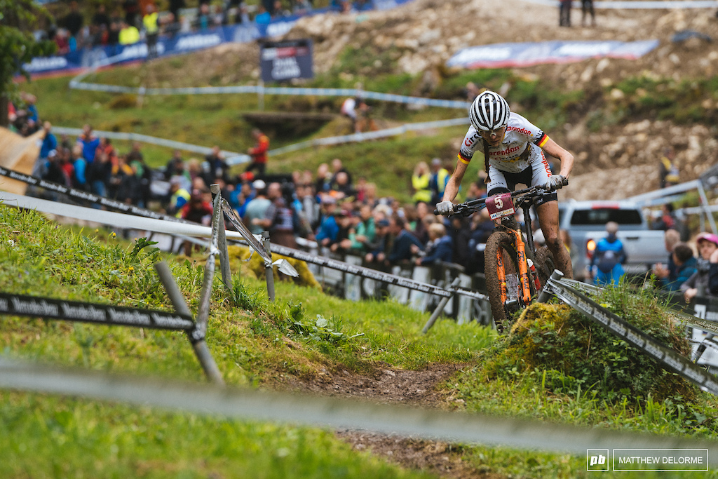 Video: Highlights From iXS Round 2 Schladming - Pinkbike