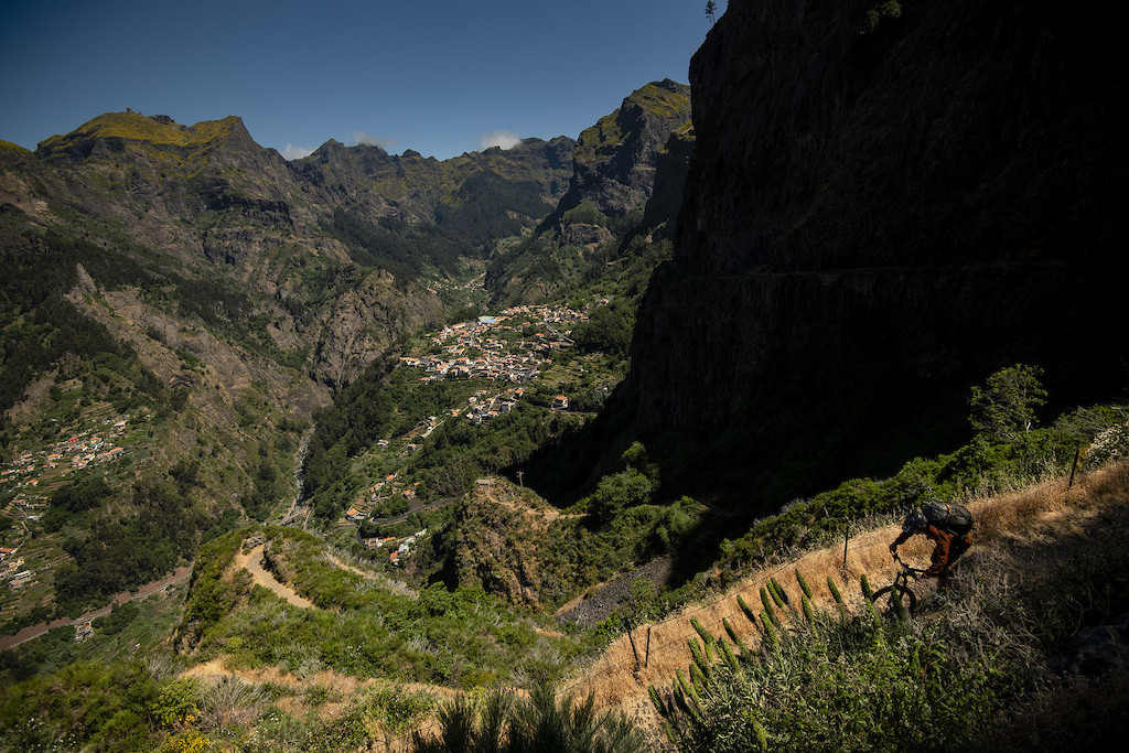 A million cobbled switchbacks before the valley bottom.