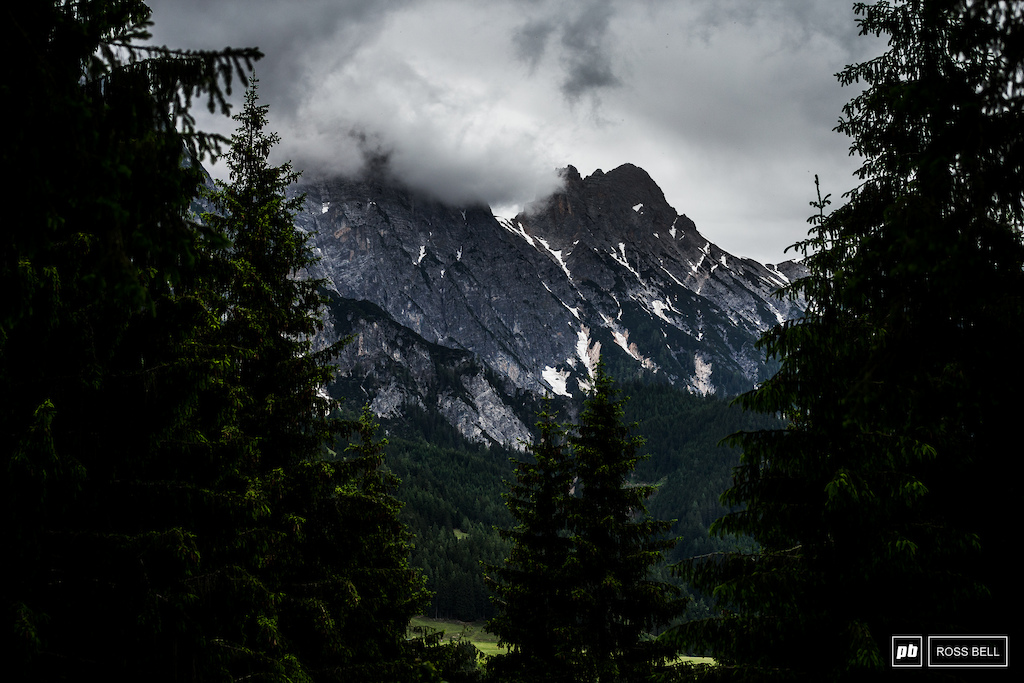 As nice as it was yesterday, the Austrian mountains look just that little bit better when shrouded in cloud.
