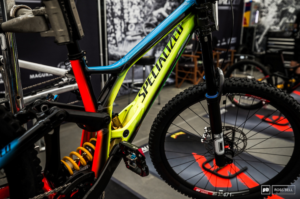 The two Specialized boys have fresh paint jobs this weekend.