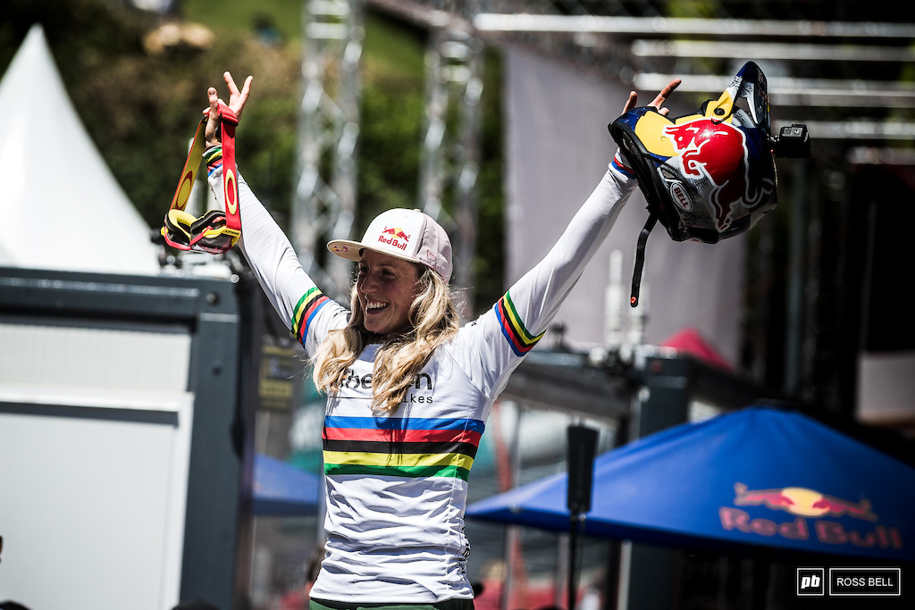 Win number 2 of the season for Rachel Atherton as she claws back towards Tracey Hannah in the overall.