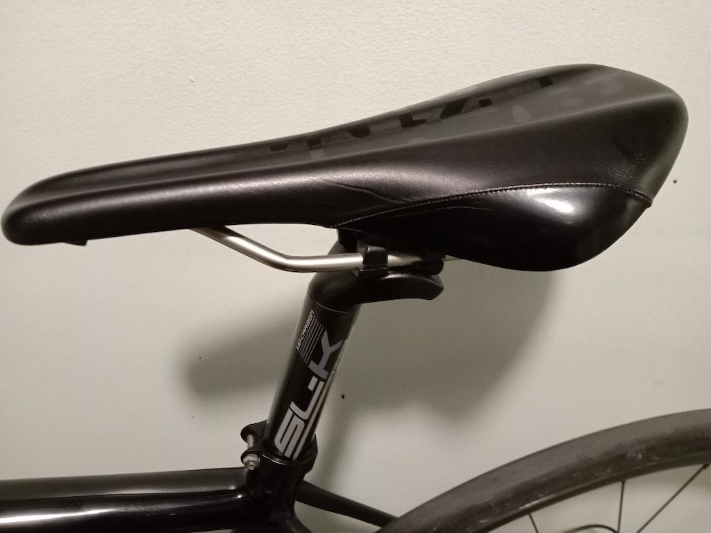 2018 Cervélo R3/Disk. The View of the Fizík Saddle, and the FSA/SLK Carbon seat post.  It is a good, comfortable saddle.