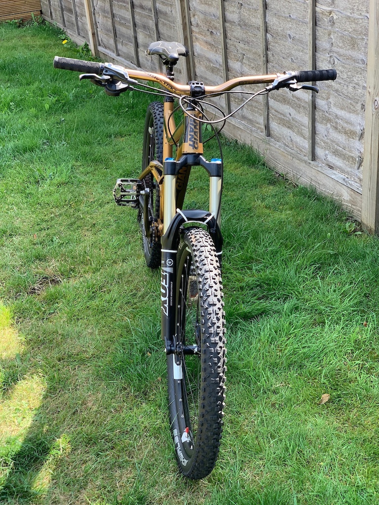 race face atlas gold bars