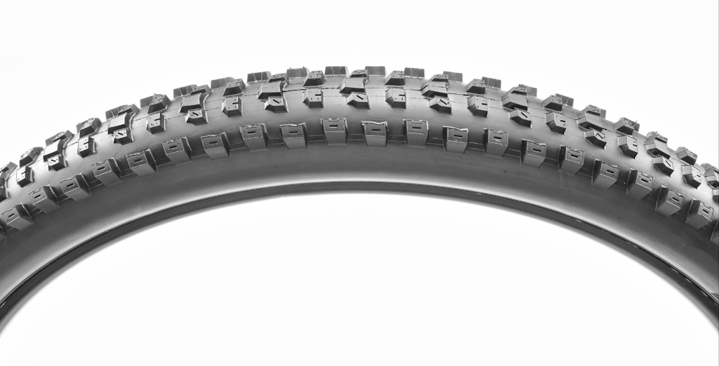 First Look: Maxxis' New Dissector Tire is Made for Dry, Loose