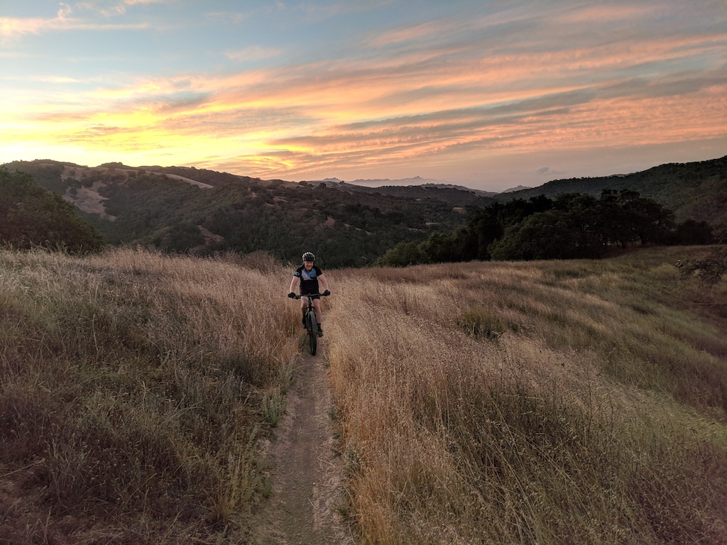 Starting out on Steer Ridge with sunrise