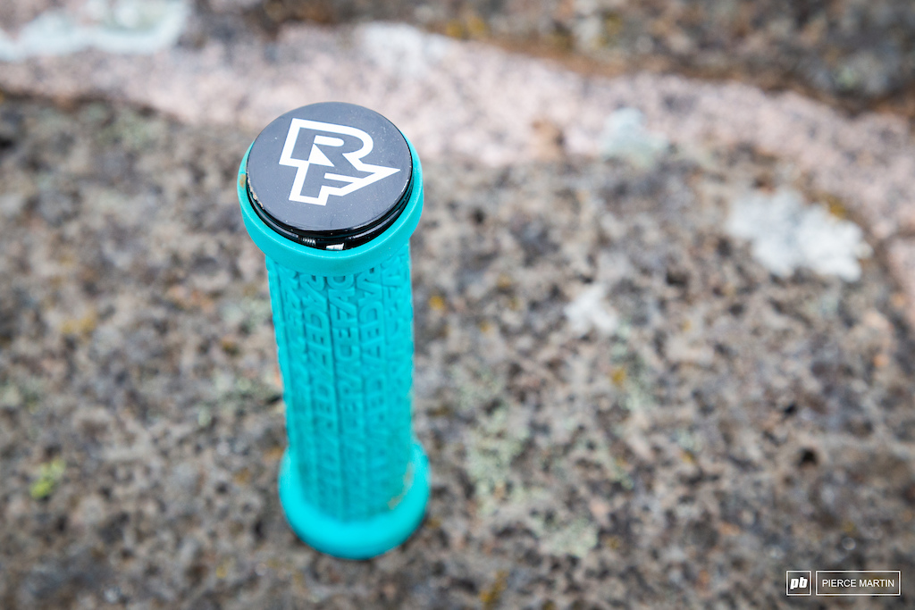 Race face grip online end caps