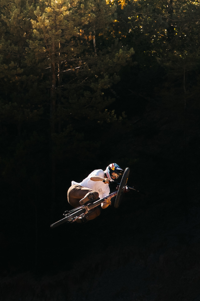 Rider: Emil Johansson; Photo: Jan Kloke