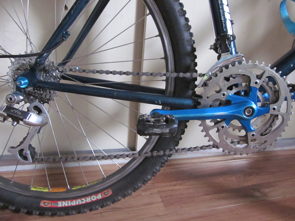 Drivetrain upgrade:XT m739 rear mech replaced by a XTR m910 one and the SG-X rings by REAL ones 8)