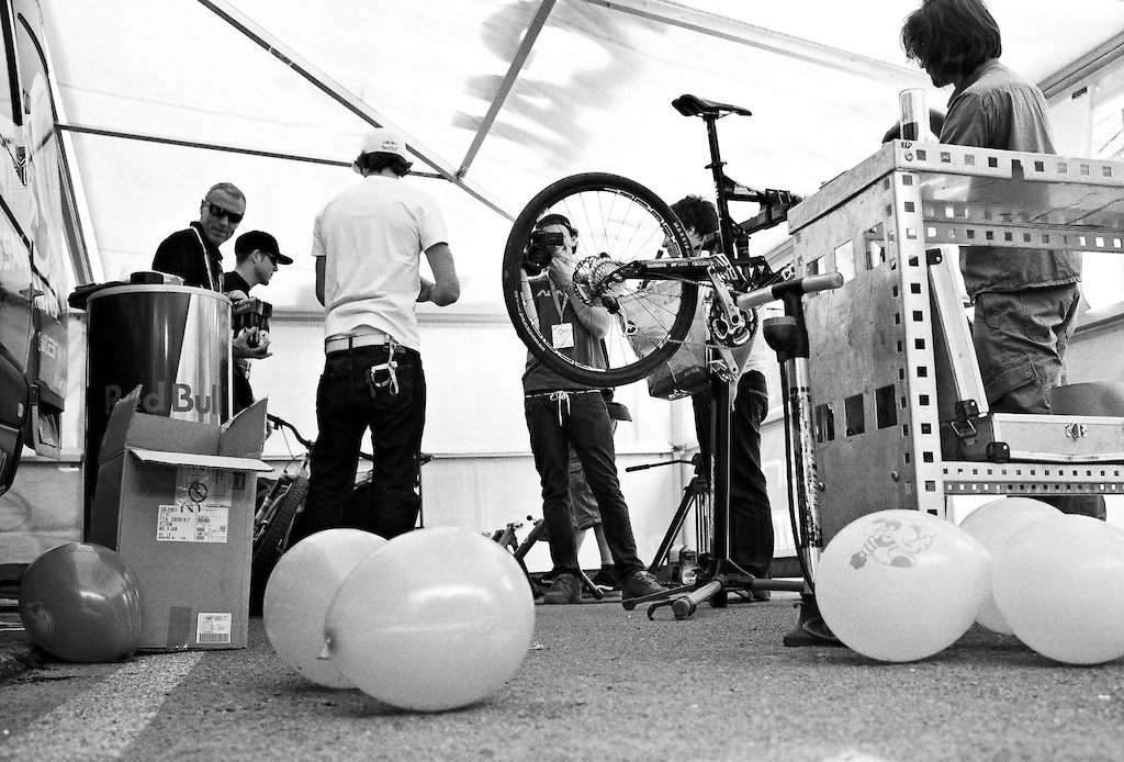 Birthday party at the Animal Commencal tent
