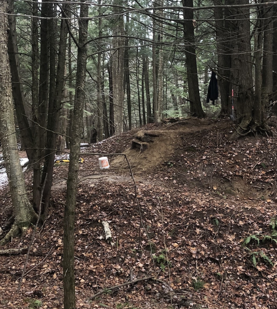 Build new small drop ( it drops 5ft and gaps  5ft) and new connecting trail.
Connecting will be done soon, but is ride able now.