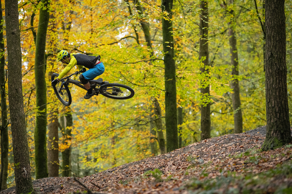 16/17.10.19.
Marin Bikes.
Mount Vision Carbon.
Rider: Nikki Whiles.

PIC Â© Andy Lloyd
www.andylloyd.photography