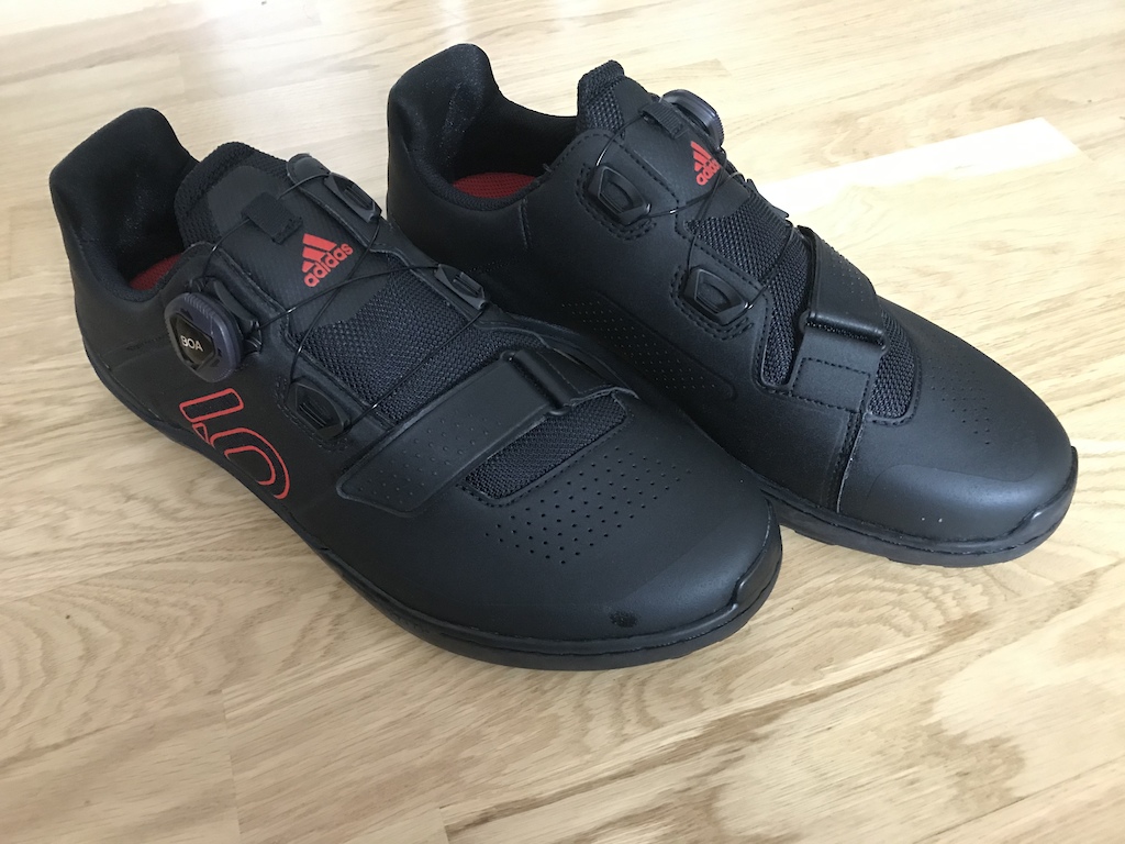 Also new Clipless-Shoes