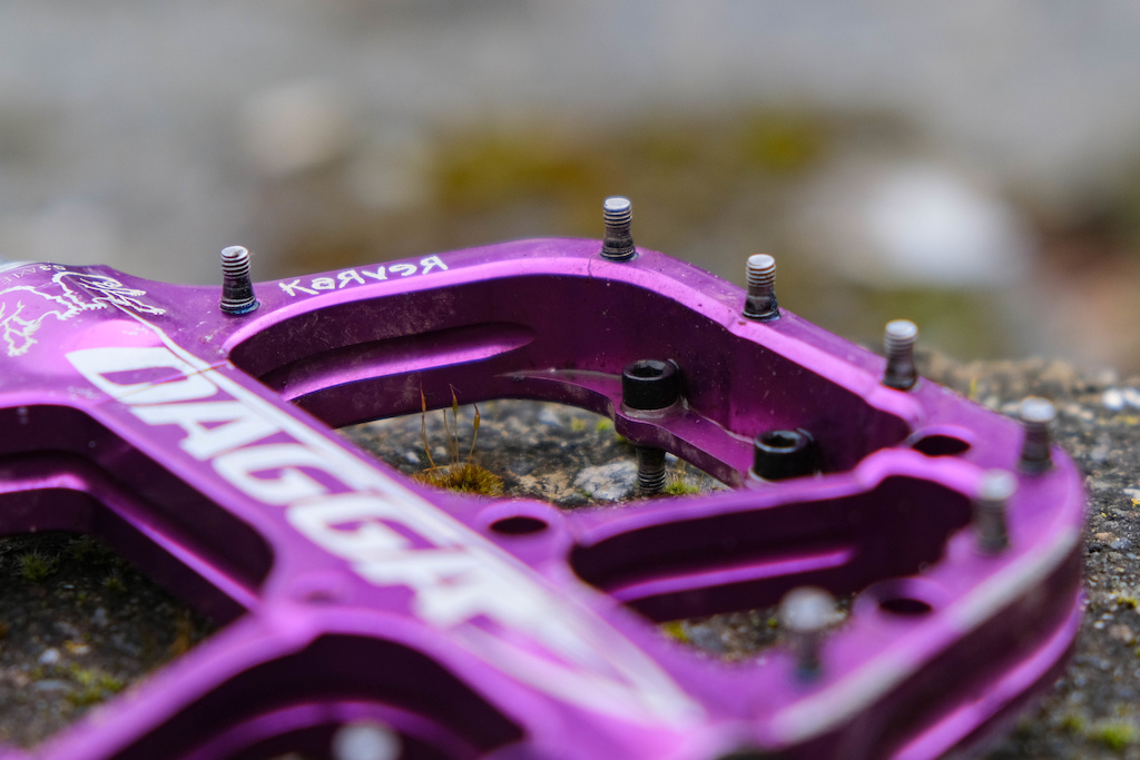 Review: Chromag Dagga Pedals - All Grip, No Slip - Pinkbike