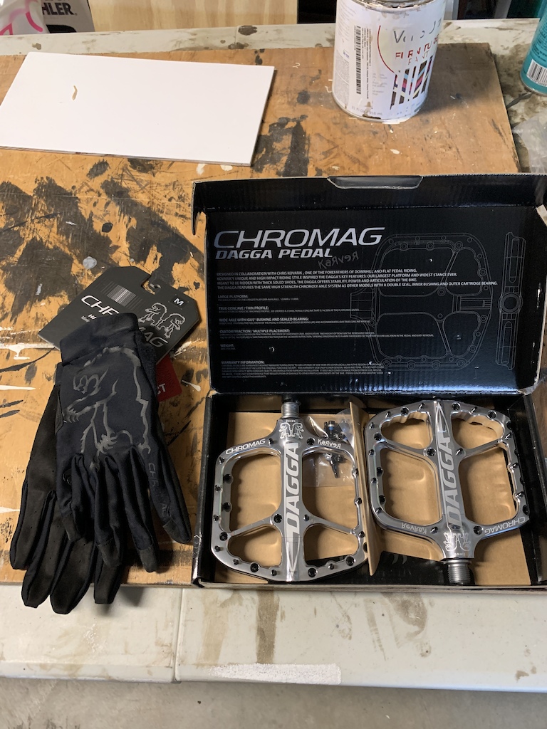 New Chromag stuff 
Dagga pedals 
Habit gloves ... size up on the gloves if you buy