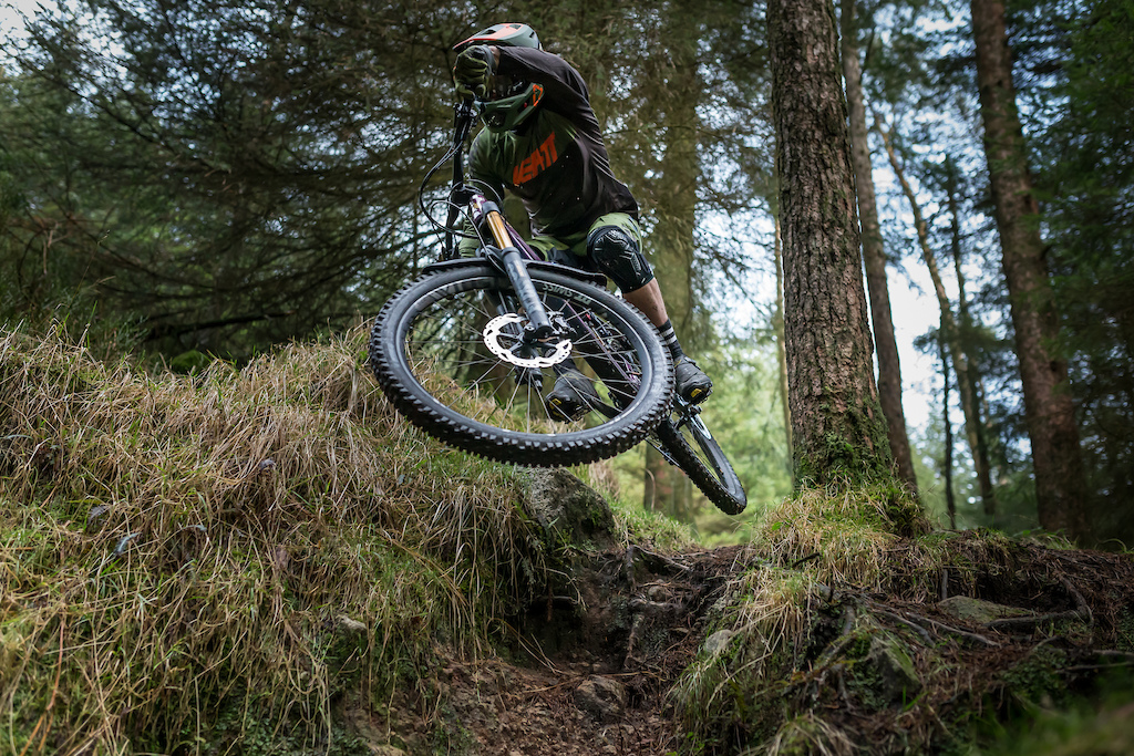 First Tracks Vitus Team Shoot 2020
