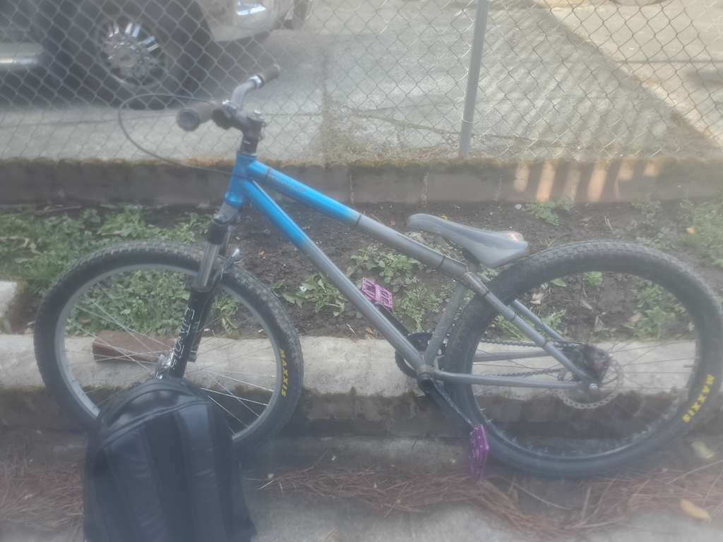 Bike with old bars and stem way out of adjustment, potato image quality because I broke my phone.