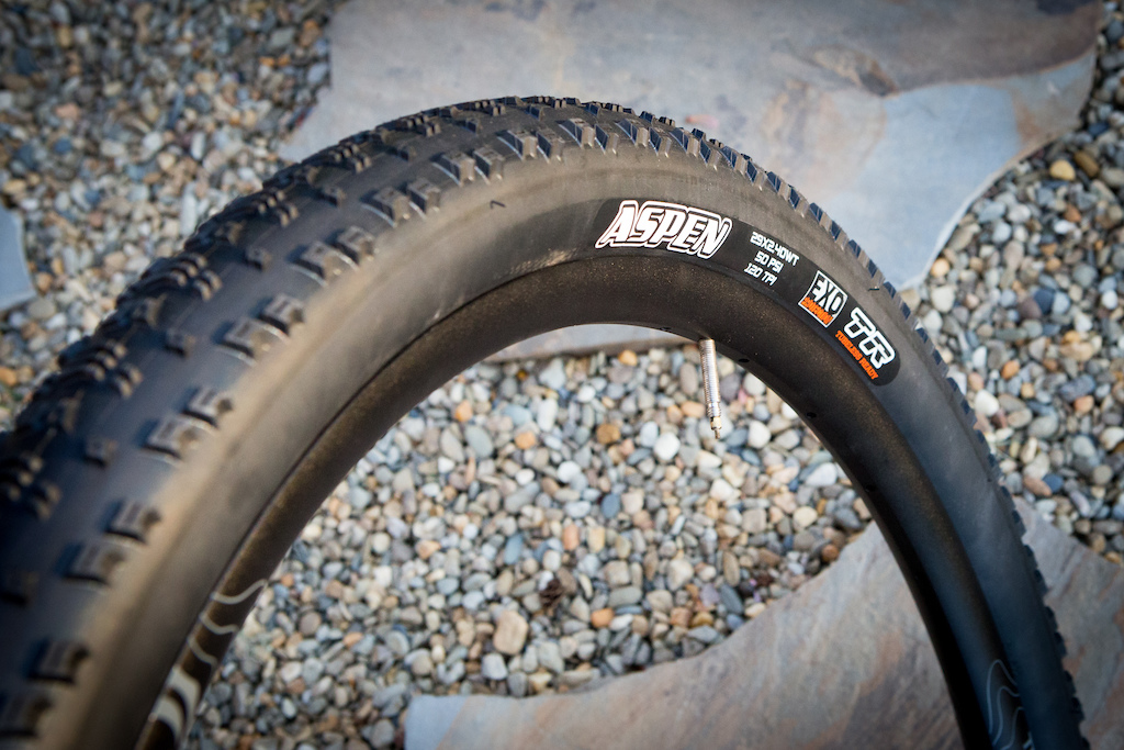 Maxxis aspen wide trail sale