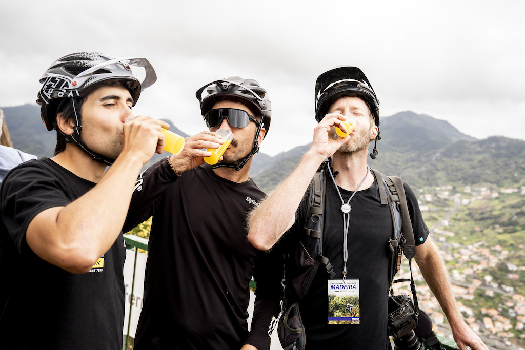 I miss the occasional  pre-race drink with the squids.