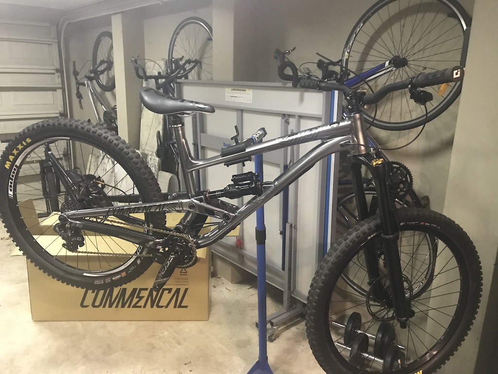 My new Commencal Clash Build
