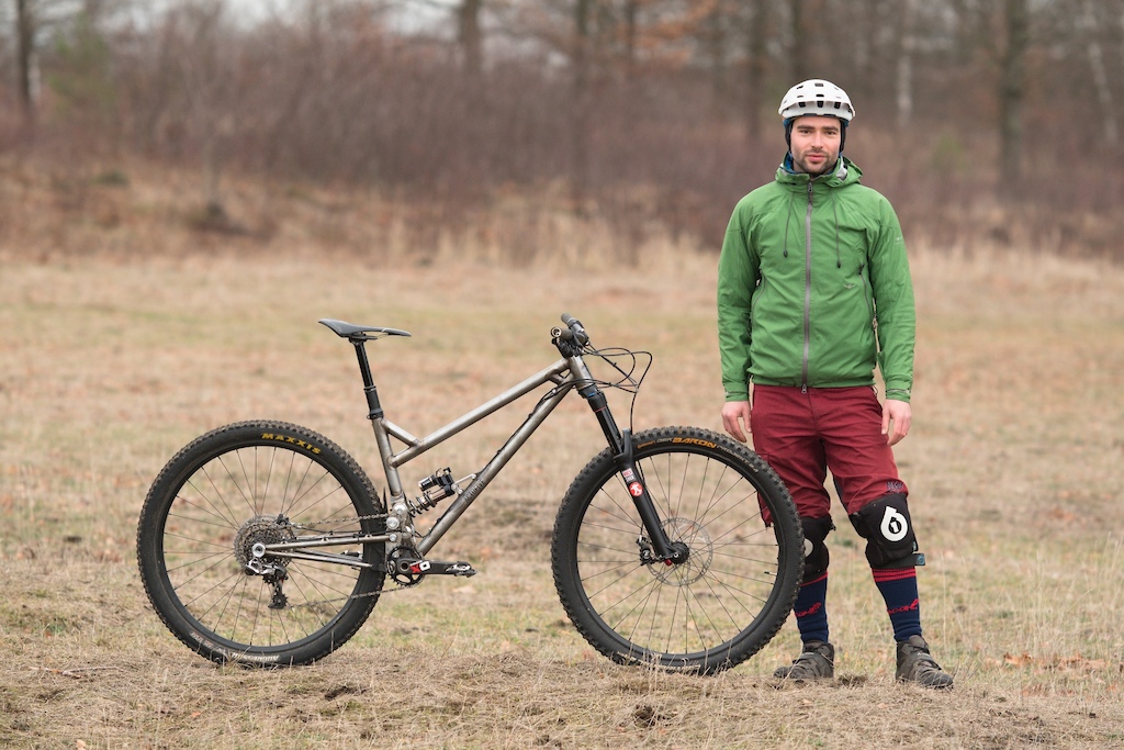 Bike Check: Acoustic Cycles' Steel High Pivot is a Thing of Beauty -  Pinkbike