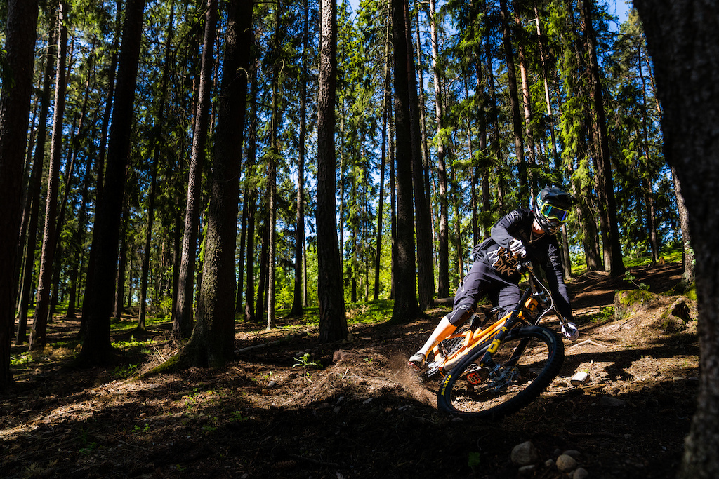 Ohlins DH38 m.1