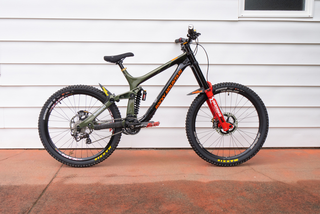 2019 Rocky Mountain Maiden Mullet set up, 26 rear /27.5 front