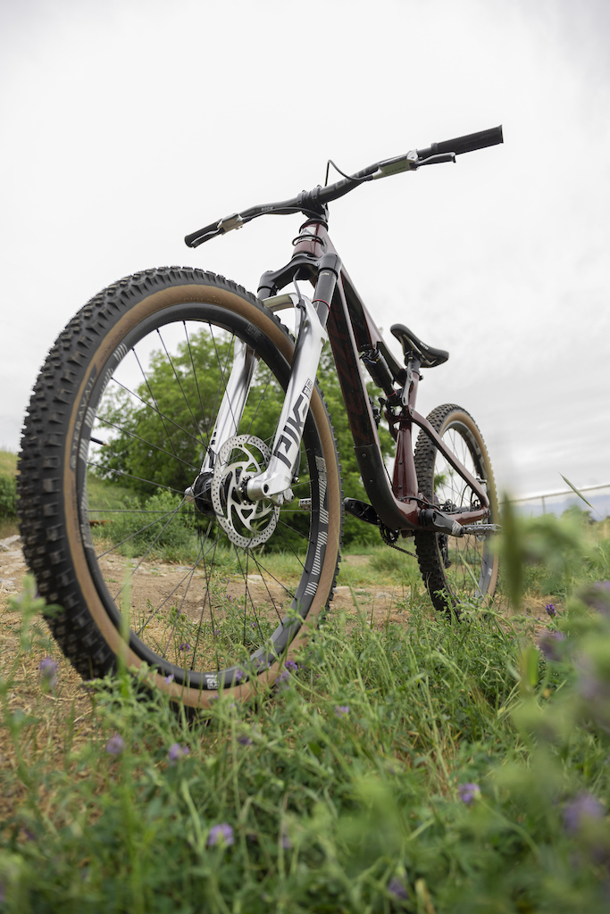 Bike Check: Kurtis Downs' Fezzari Signal Peak Slopestyle
