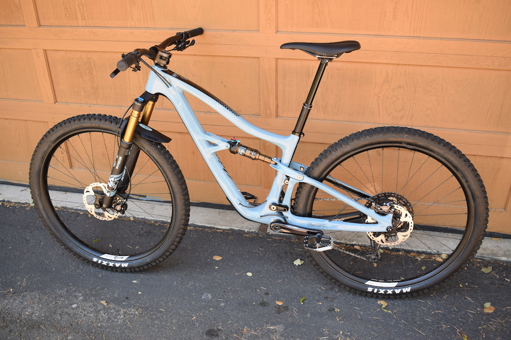 in Kentfield, California, United States photo by RafikiTikiTembo