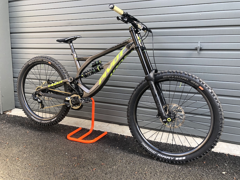 Pivot Phoenix custom build