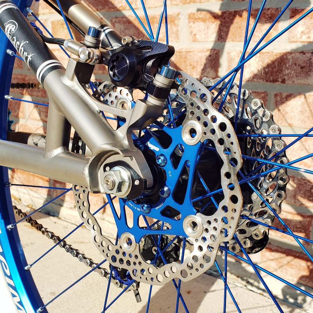 Cachet Heat Titanium