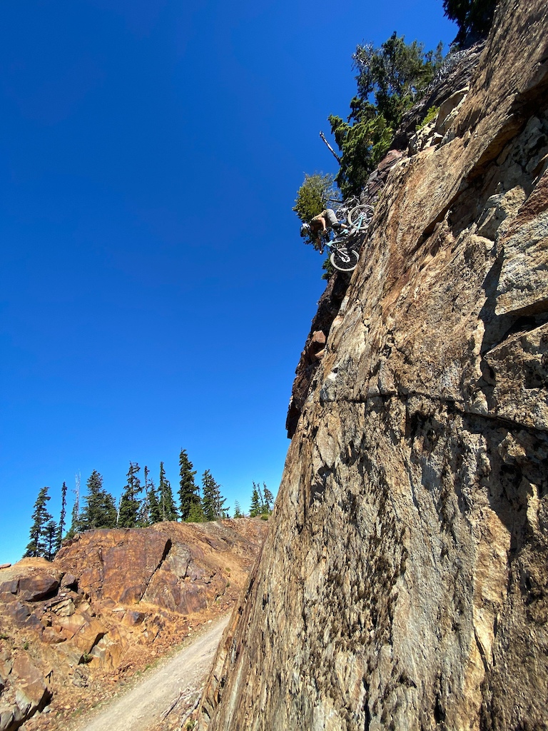 Dropping in - Travis B with the photo.