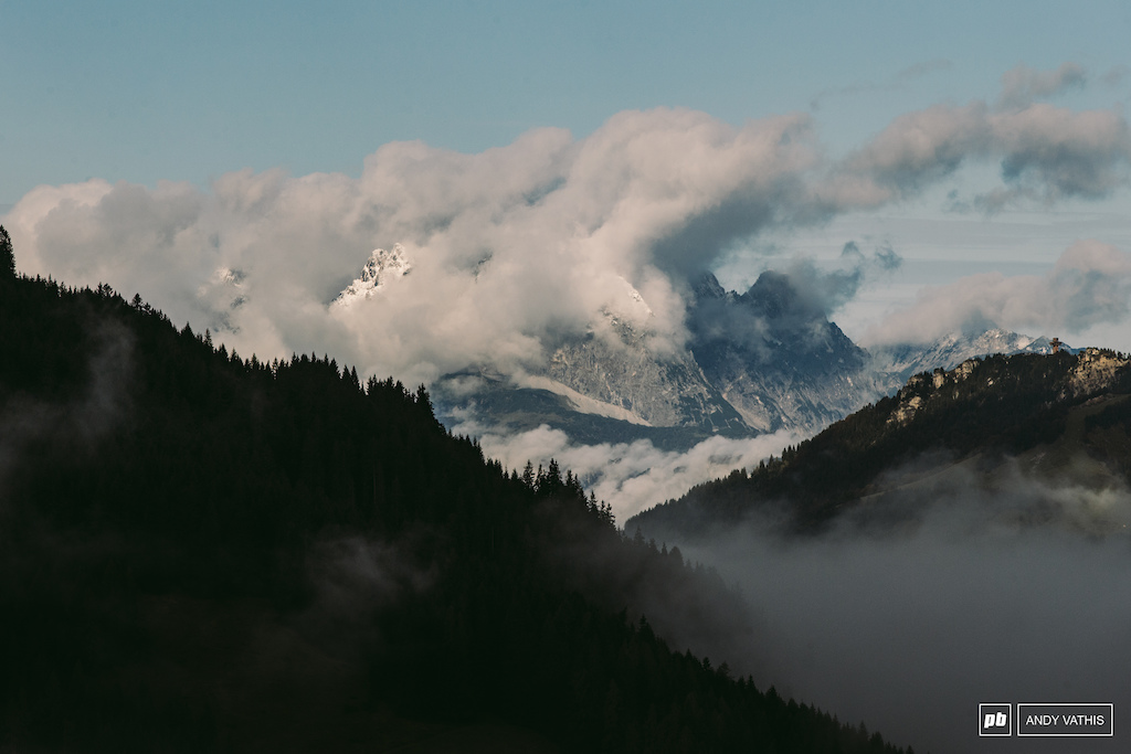 The ever dramatic Austrian peaks greeting riders first thing in the morning.